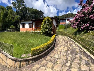 Casa 3 dormit�rios para Venda, em Teres�polis, bairro Golfe, 3 dormit�rios, 3 banheiros, 1 su�te, 3 vagas